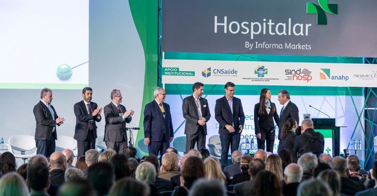 Cerimônia de abertura da Hospitalar conta com autoridades e entrega de prêmio  “Personalidade do ano”