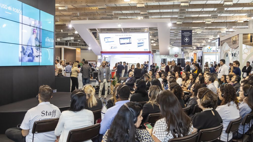 Arenas de Conteúdo na Hospitalar 2022 discutem futuro do setor da saúde nas áreas de atendimento ao cliente e gestão de negócio aliados à tecnologia