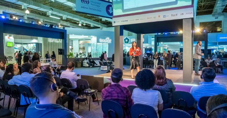 Arenas de Conteúdo na Hospitalar 2022 discutem futuro do setor da saúde nas áreas de atendimento ao cliente e gestão de negócio aliados à tecnologia