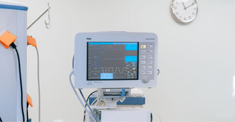 Dispositivos hospitalares também necessitam de cibersegurança