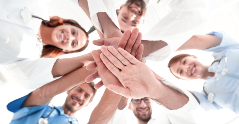 Empregos na cadeia produtiva da saúde ultrapassam 4,7 milhões de vínculos no País