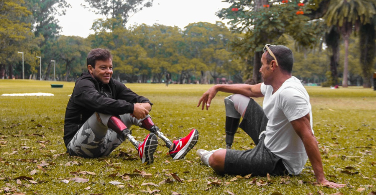 Novos modelos de próteses oferecem tecnologia de ponta para pessoas amputadas