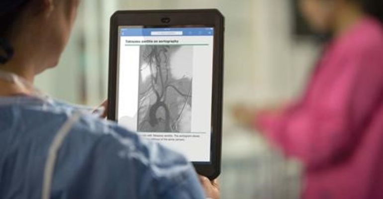 Em 30 anos de história, UpToDate alcança mais de 2 milhões de médicos em 190 países