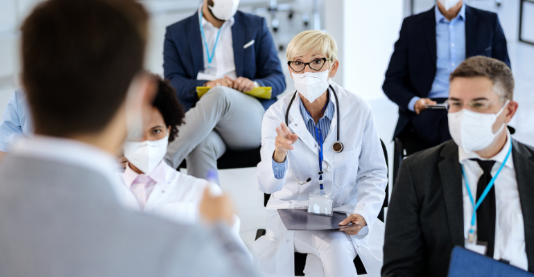 Maturidade digital: hospitais brasileiros precisam investir em capacitação e estratégia