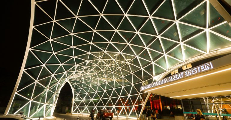 Pelo quarto ano consecutivo, Einstein é eleito o melhor hospital da América Latina pela Newsweek