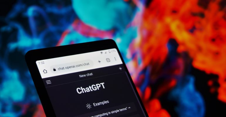 FMUSP discute os impactos do ChatGPT na saúde