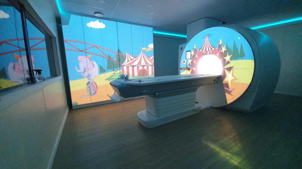 MR In Site, empresa de instalação de equipamentos eletromédicos, traz   sistema de projeção imersiva para RM para a Hospitalar 2023