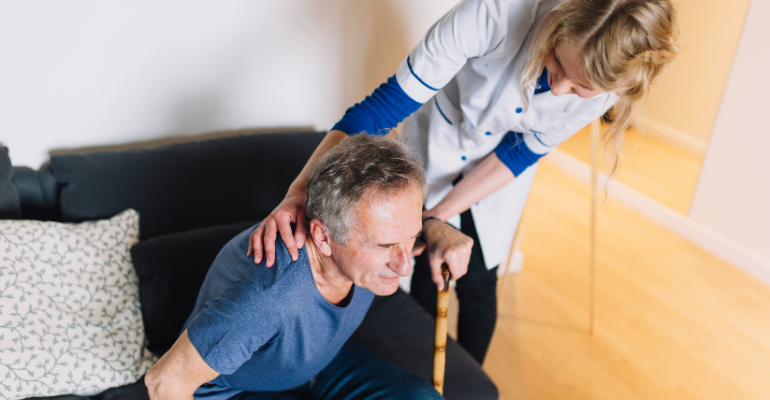 Regulamentação e judicialização da atenção domiciliar e dos cuidados de transição estão na Hospitalar 2023