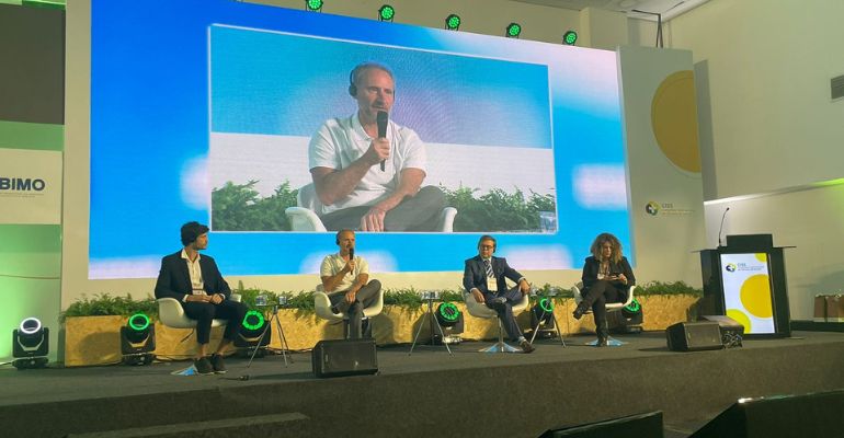 O enfrentamento da resistência tecnológica virtual na educação médica no CISS 2023