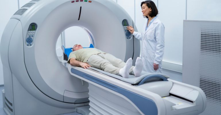 Produtos médico-hospitalares desvalorizaram mais de 35%, desde 2015