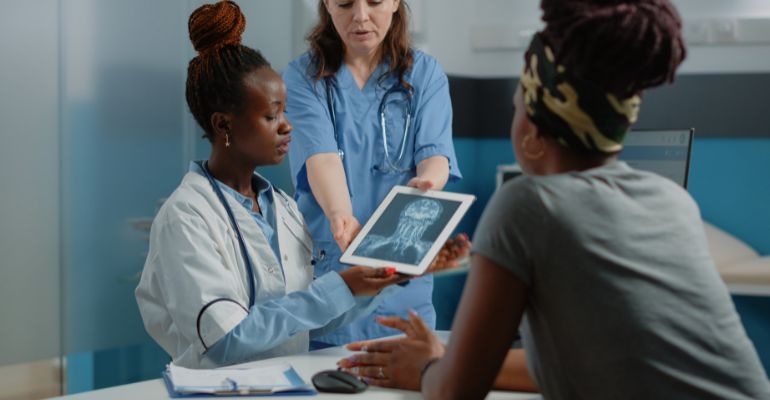 Por que apostar em Diversidade e Inclusão na Saúde?