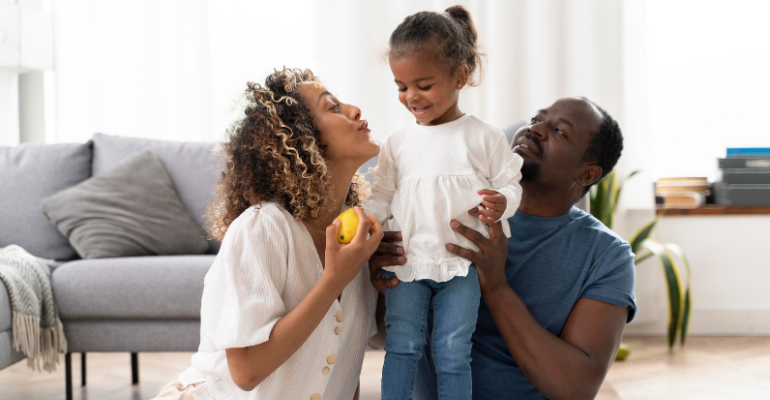 Famílias brasileiras vão gastar 7,4% a mais com planos de saúde e medicamentos em 2023