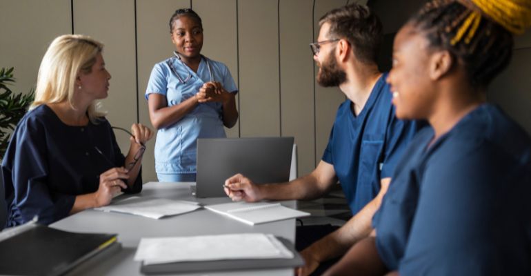 Inteligência artificial otimiza gestão de escalas de trabalho em hospital