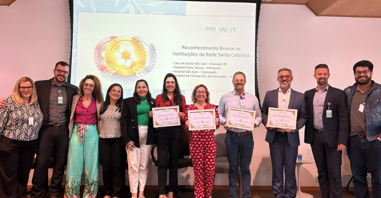 Hospitais da rede Santa Catarina recebem selo bronze do PRO-SAE-PE