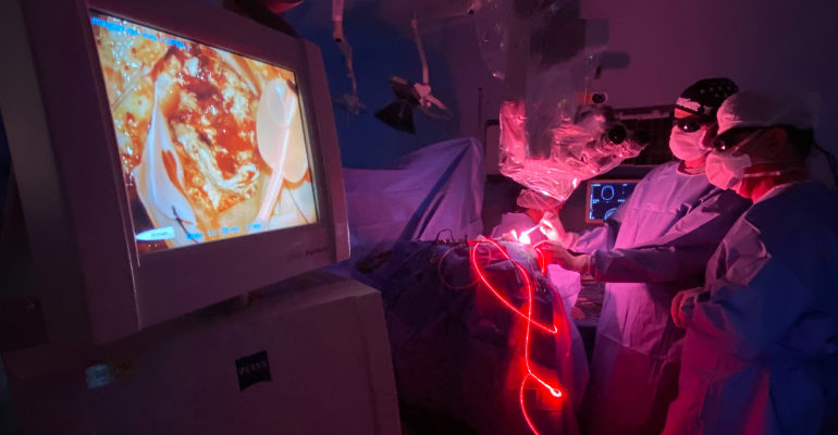 Pesquisas feitas pelo Hospital INC indicam novos caminhos no tratamento de tumores cerebrais