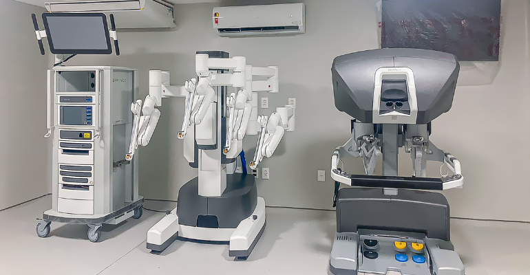 Rede Oto implementa robô Da Vinci X para melhorar a qualidade e segurança das cirurgias