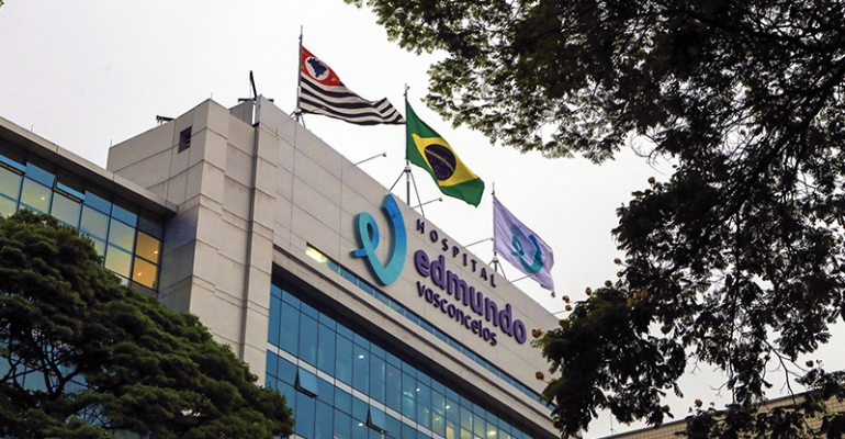 Hospital Edmundo Vasconcelos completa 75 anos com um olhar para inovação e tecnologia