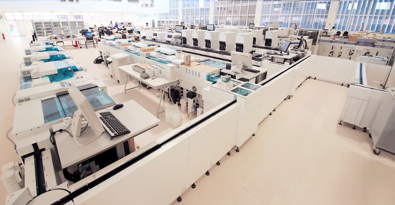 Sabin ganha Prêmio PNCQ por controle de qualidade