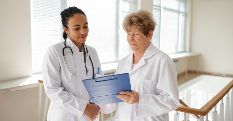 Estudo da USP reforça necessidade de regulamentar pós-graduação médica