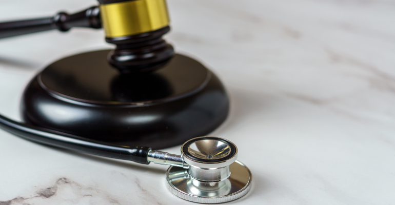 Judicialização da saúde: entre o direito à saúde e os desafios financeiros do SUS