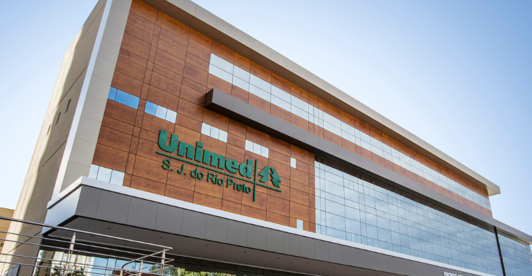 Seguros Unimed e Unimed Odonto se destacam em rankings nacionais de saúde e seguros