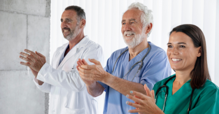 Contratação de profissionais 50+ no Hospital Alemão Oswaldo Cruz cresceu 46%