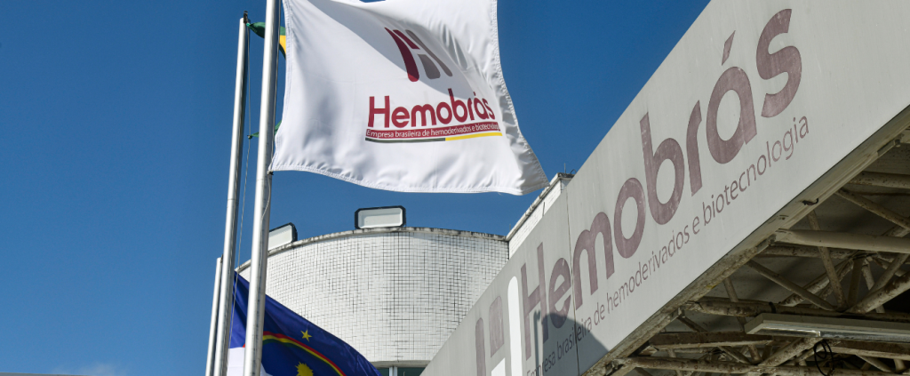 Hemobrás comemora 20 anos com pleno fornecimento ao SUS e novo concurso