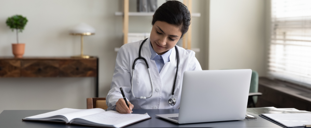 Proadi-SUS oferece cursos de qualificação para residentes em gestão e regulação no SUS