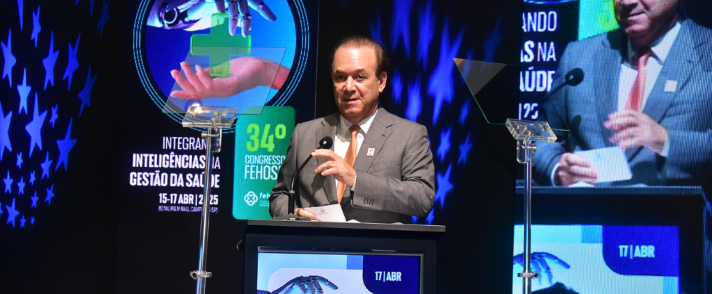Congresso Fehosp: Eleuses Paiva projeta 14,5% do orçamento estadual para a saúde em 2025