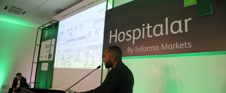 representante do albert einstein em palestra sobre consumo de energia Einstein na hospitalar 2025