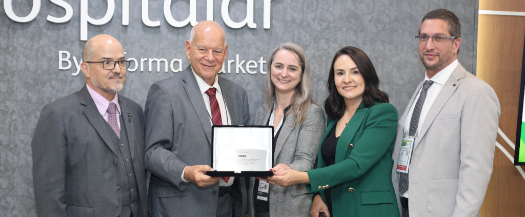 Hospitalar 2025: ONA celebra 25 anos com lançamento de livro durante o evento