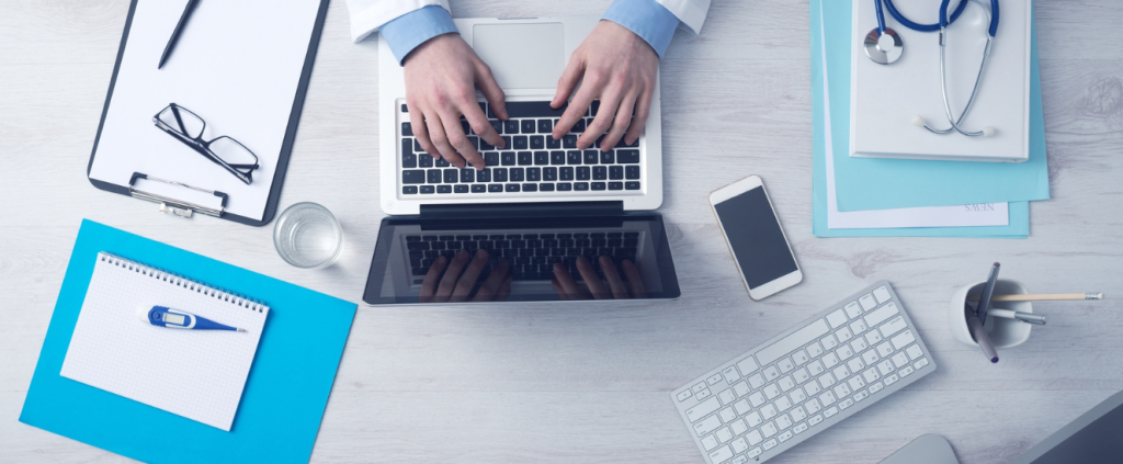 MEC proíbe graduação EaD em Medicina para garantir qualidade na formação médica