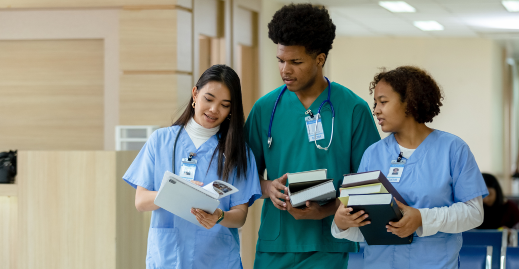 ABSS e AGETS lançam programa de trainee para formar médicos empreendedores