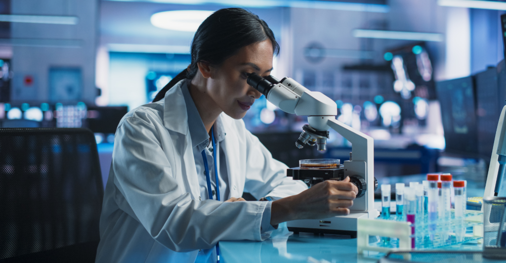 Oncoclínicas aposta em inovação e expansão de rede para acelerar a pesquisa oncológica no Brasil 