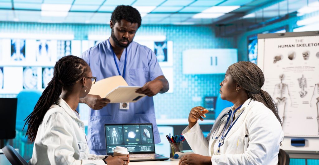 Grupo Sabin alcança meta de liderança preta e reforça diversidade