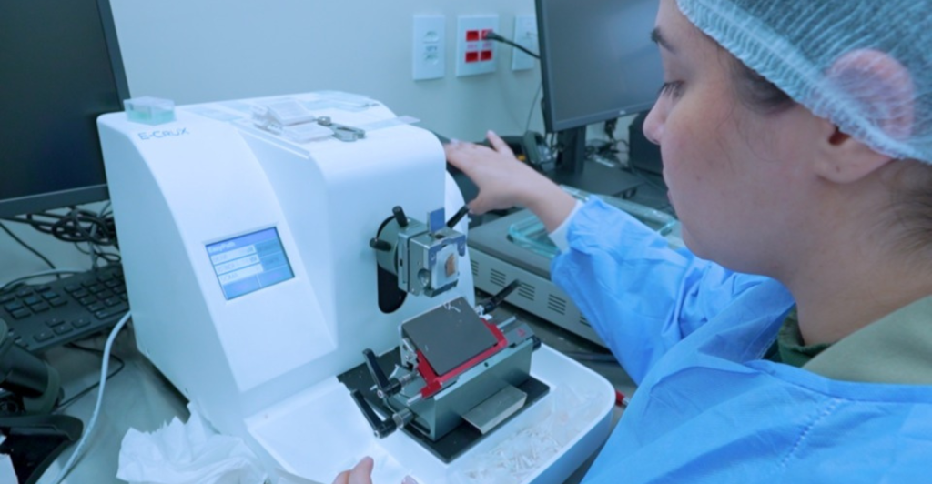 Hapvida investe R$5 milhões em novo laboratório de Anatomia Patológica 
