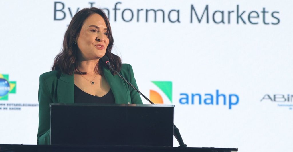 Mulheres na Saúde: Juliana Vicente lidera os principais eventos do setor 