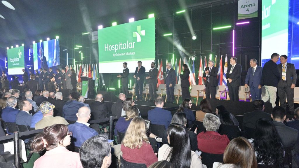 Abertura da Hospitalar 2026 deixa mensagem sobre cooperação pela saúde