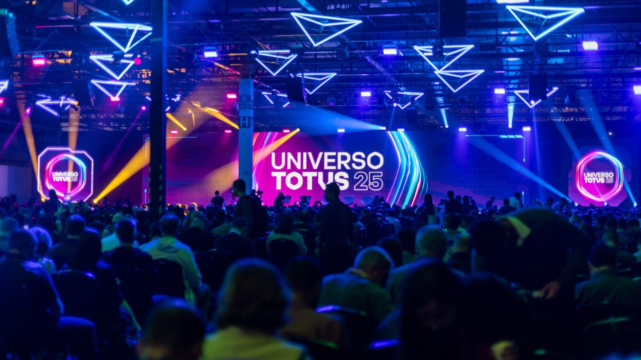Universo TOTVS 2026: Trilha de saúde foca em IA e eficiência operacional